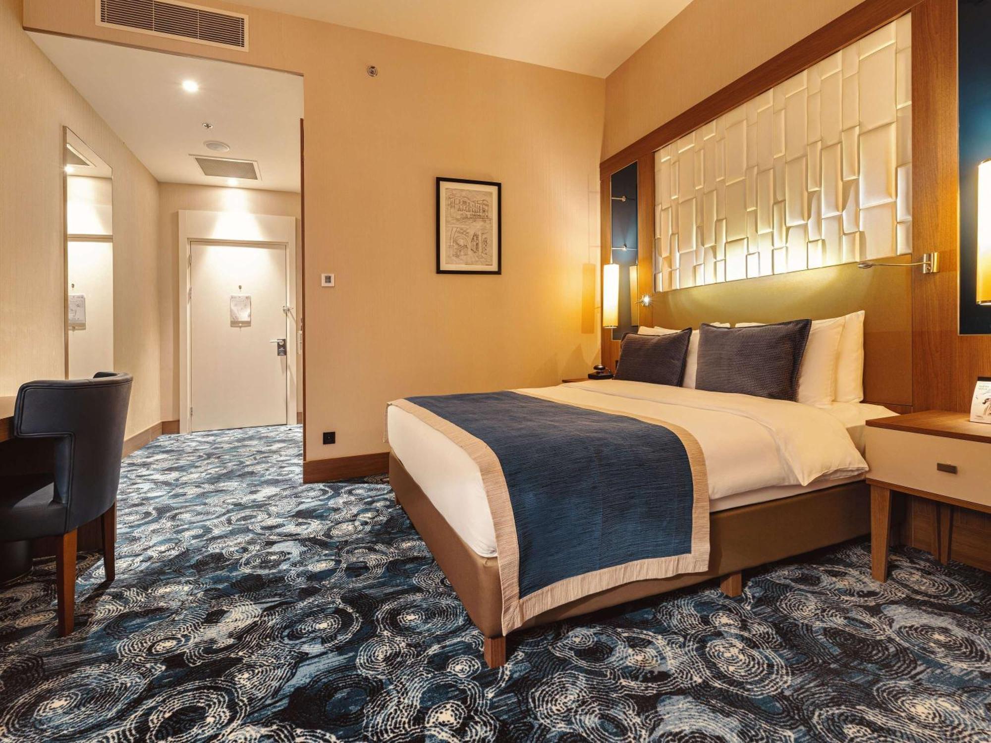 Tbilisi Philharmonic Hotel By Mercure المظهر الخارجي الصورة
