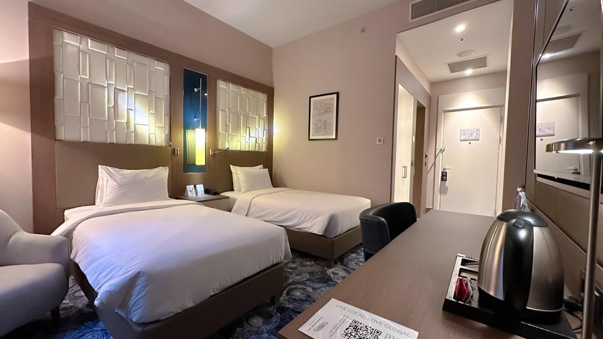 Tbilisi Philharmonic Hotel By Mercure الغرفة الصورة